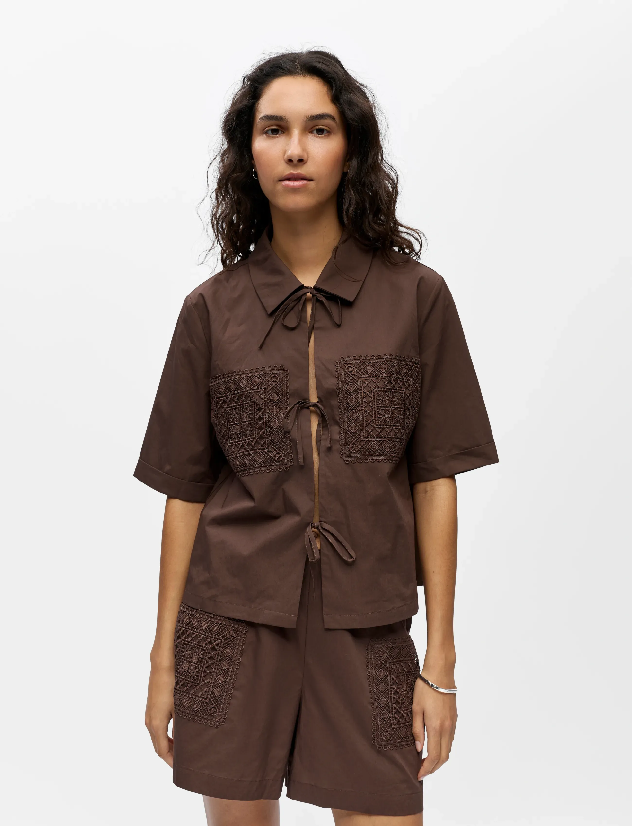 Object Objdidde Hope 2/4 Re Shirt 145, Kvinder, Broderet Kortærmet Knyteskjorte, Brun, Str: 36