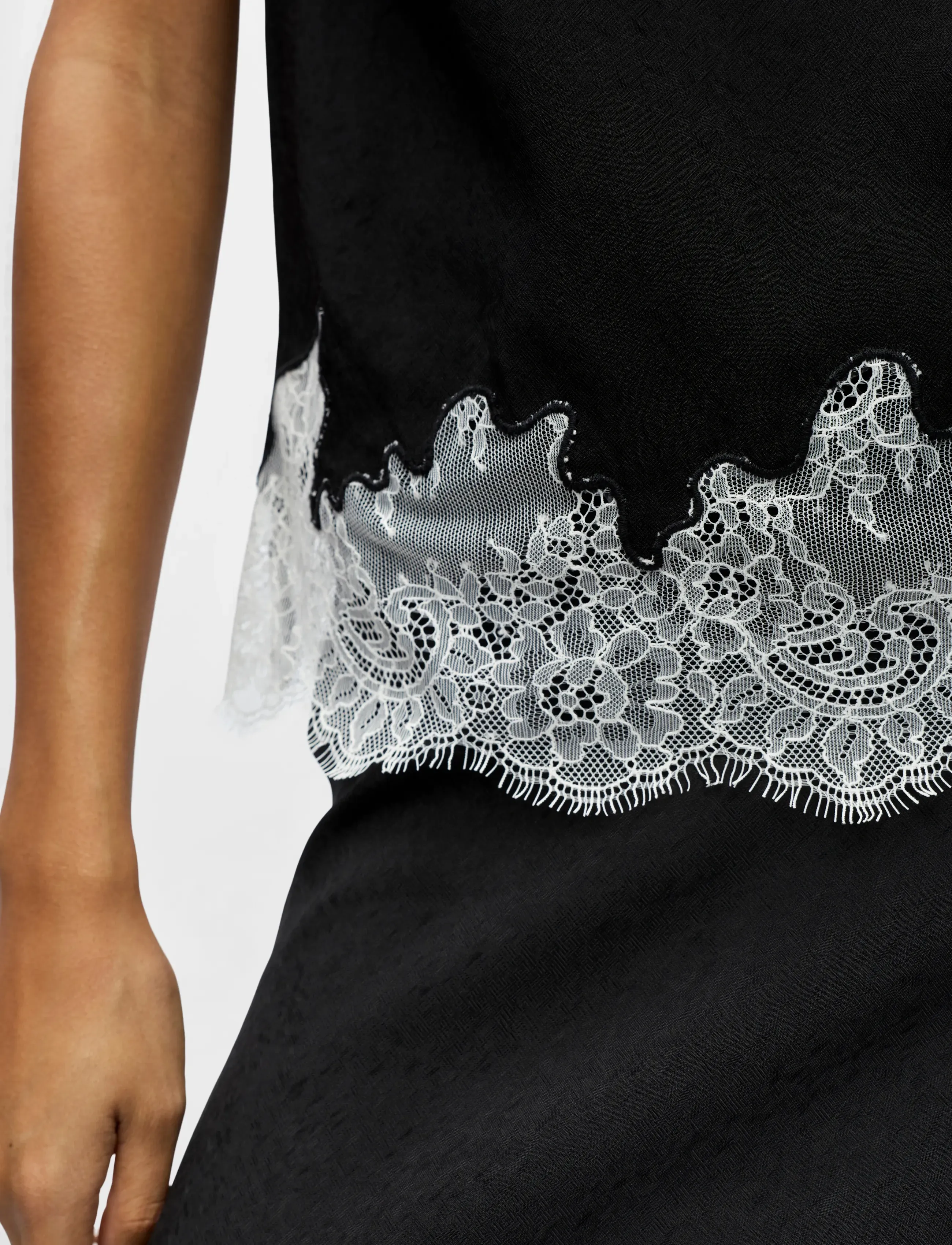 Object - OBJDALME SL LACE TOP E AW FAIR 25 - Ærmeløse bluser - black - 4