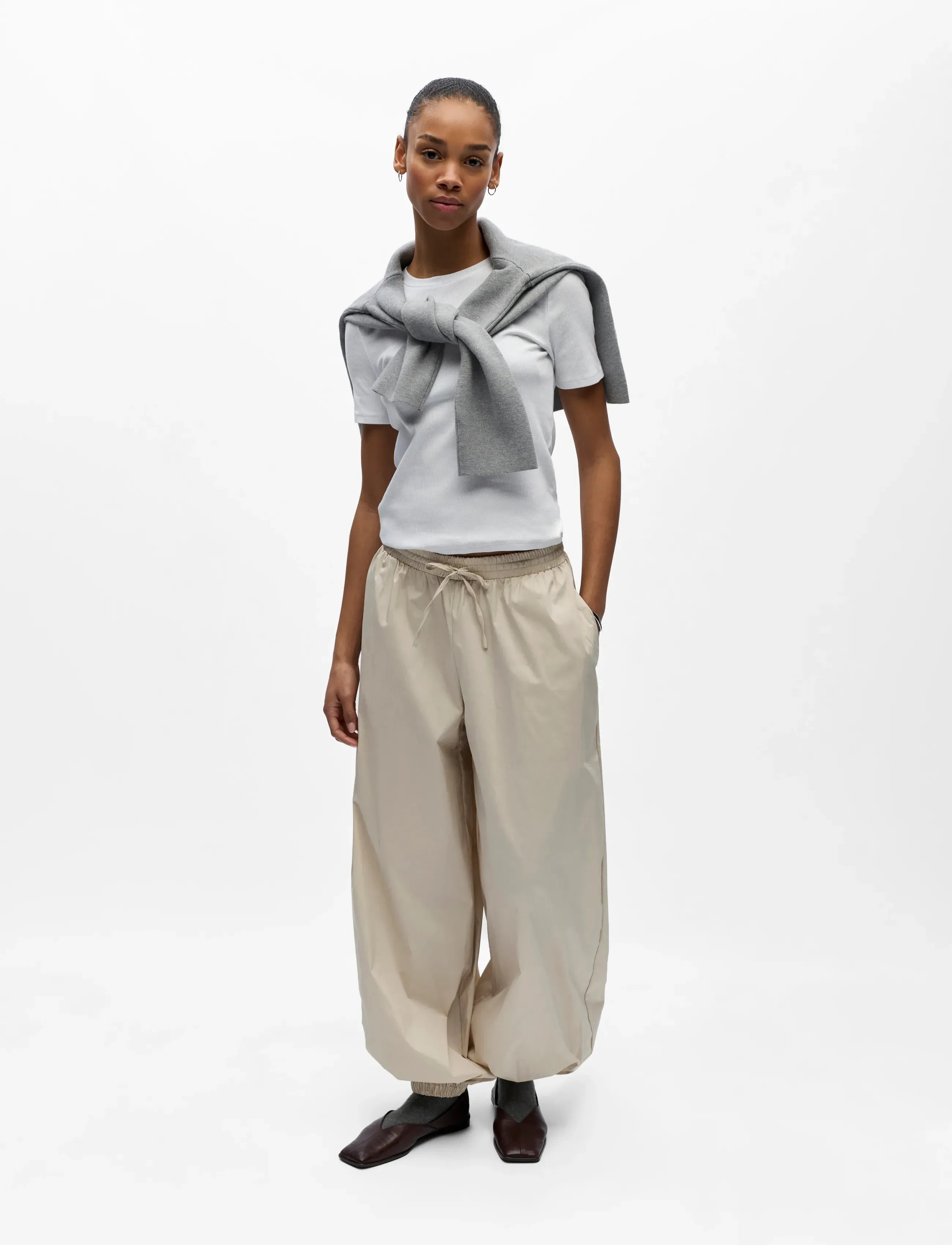 Object OBJPAIGE HAREM PANT E DIV - Trousers - HUMUS / beige