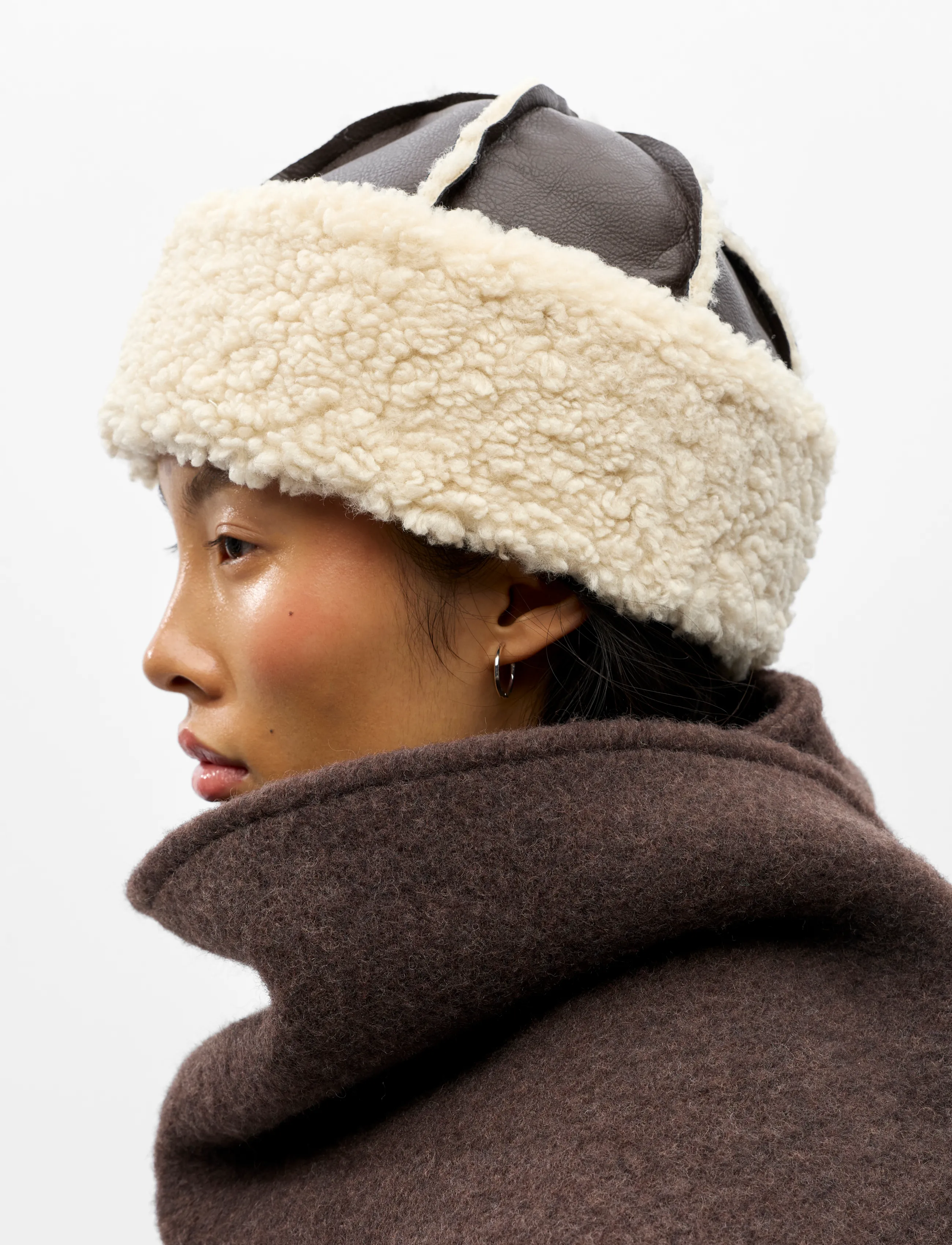 Object - OBJJUNE TEDDY HAT 146 - seal brown - 2