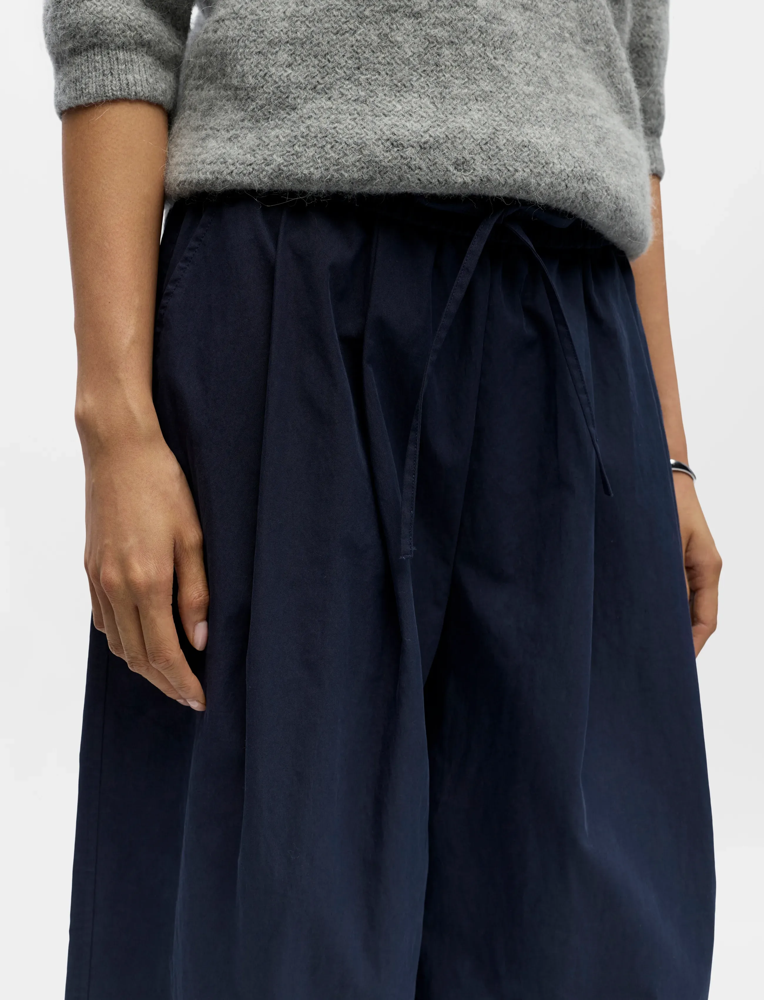 Object - OBJBERTA MW BARREL PANT E DIV - hosen mit geradem bein - sky captain - 5
