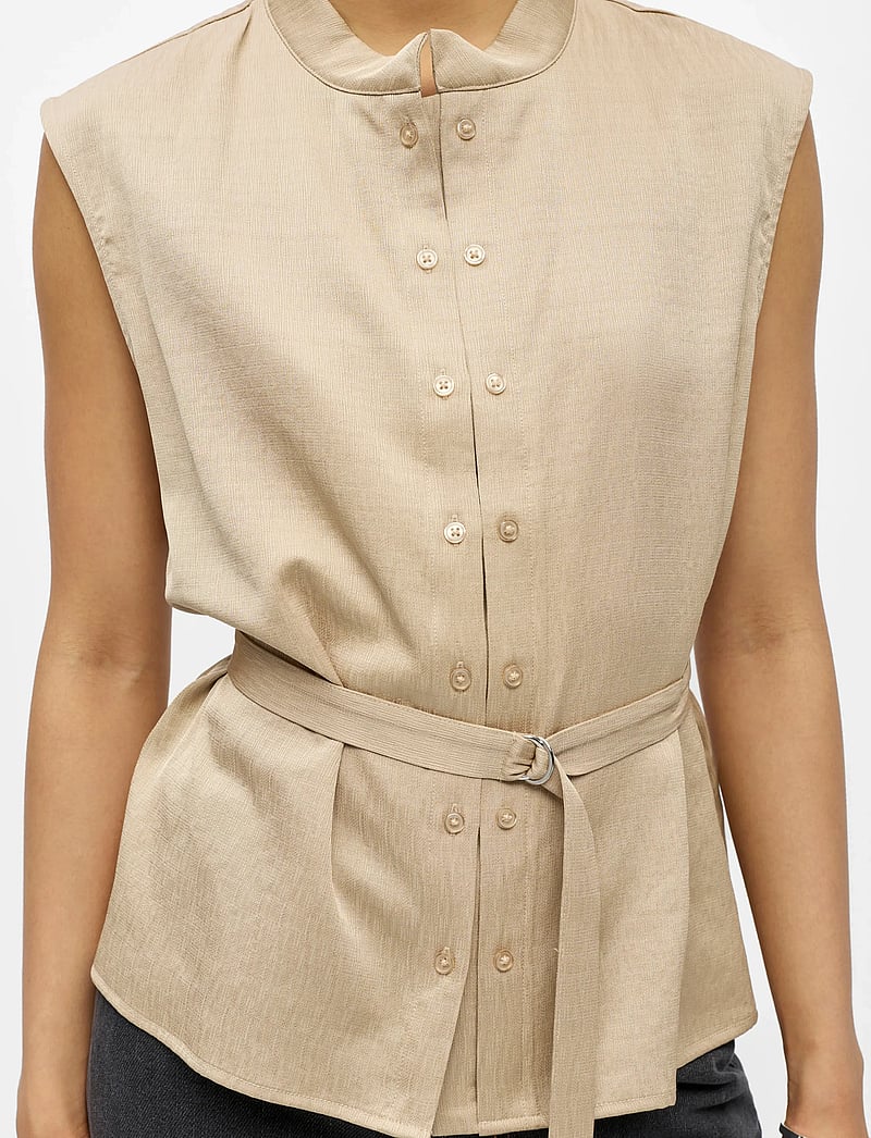 Object - OBJHELIN S/L WAISTCOAT E SS FAIR 26 - Ærmeløse bluser - humus - 3
