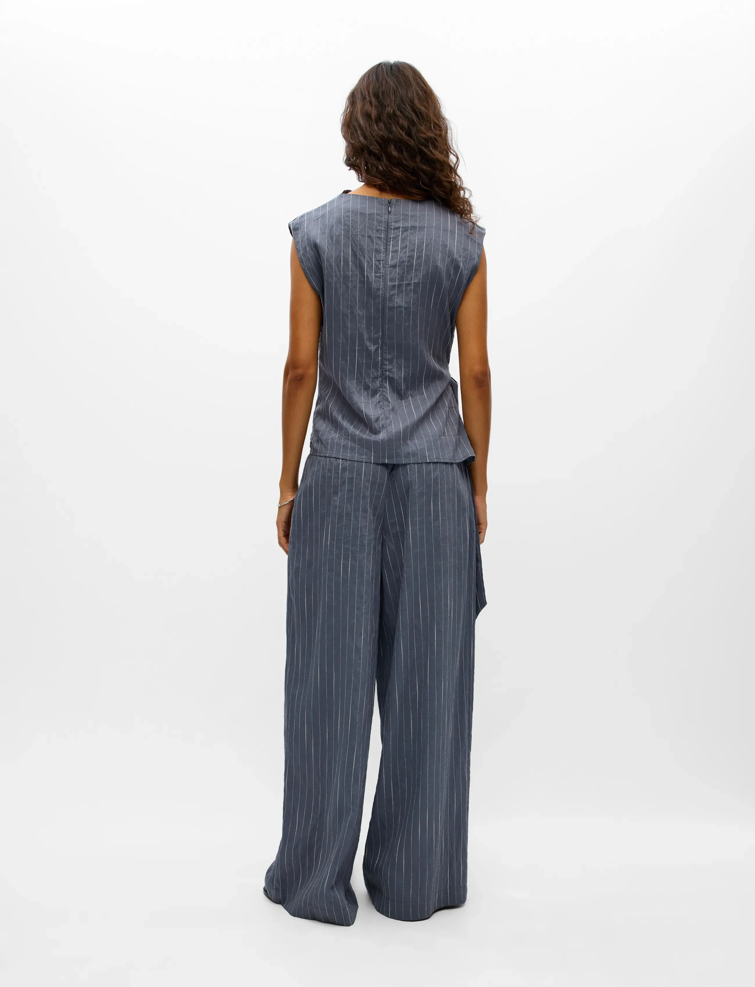 Object - OBJLOY S/L RE TOP 148 - sleeveless blouses - gunmetal - 2
