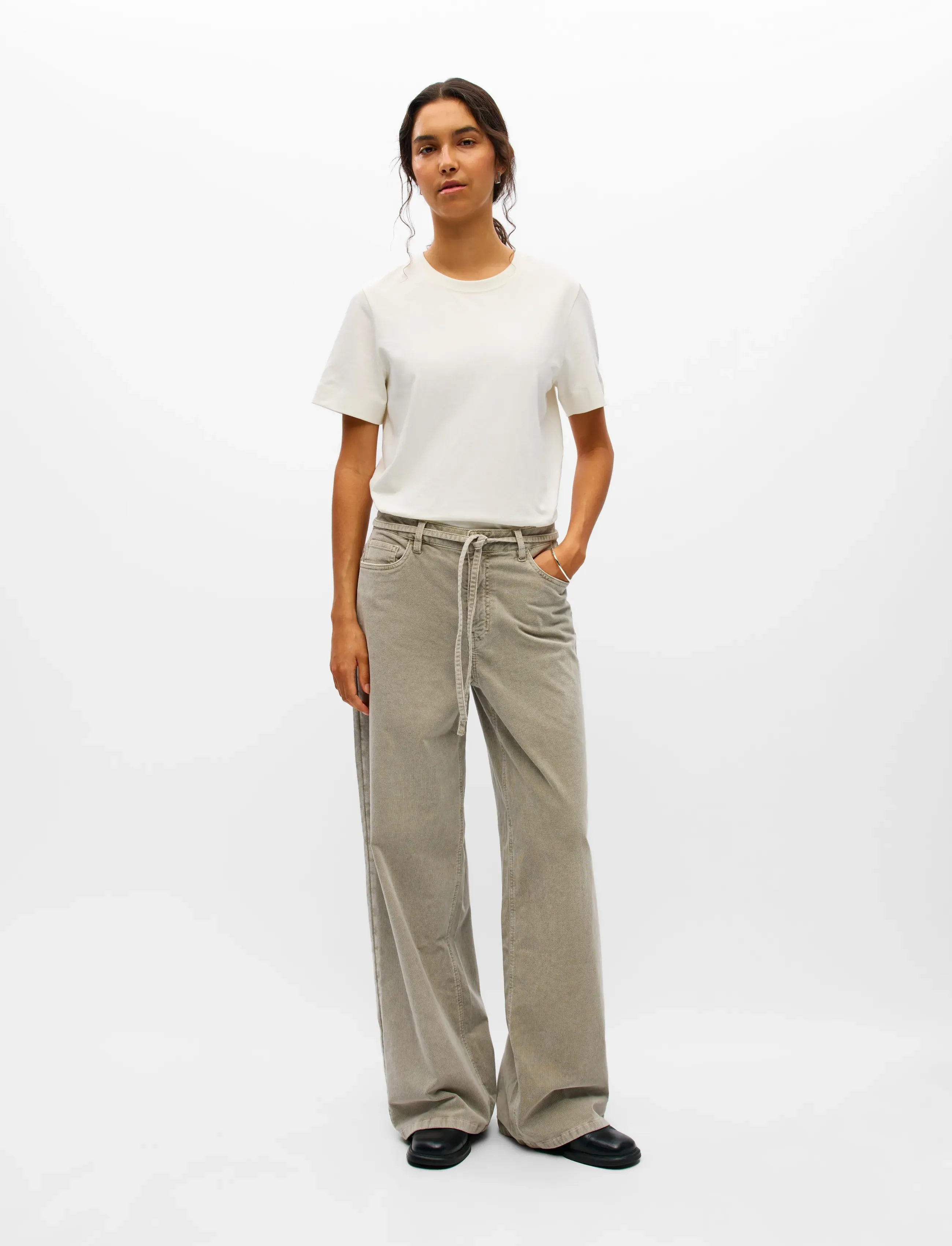 Object - OBJROSIE MW WIDE CORDUROY JEANS 148 ND - twill - 0