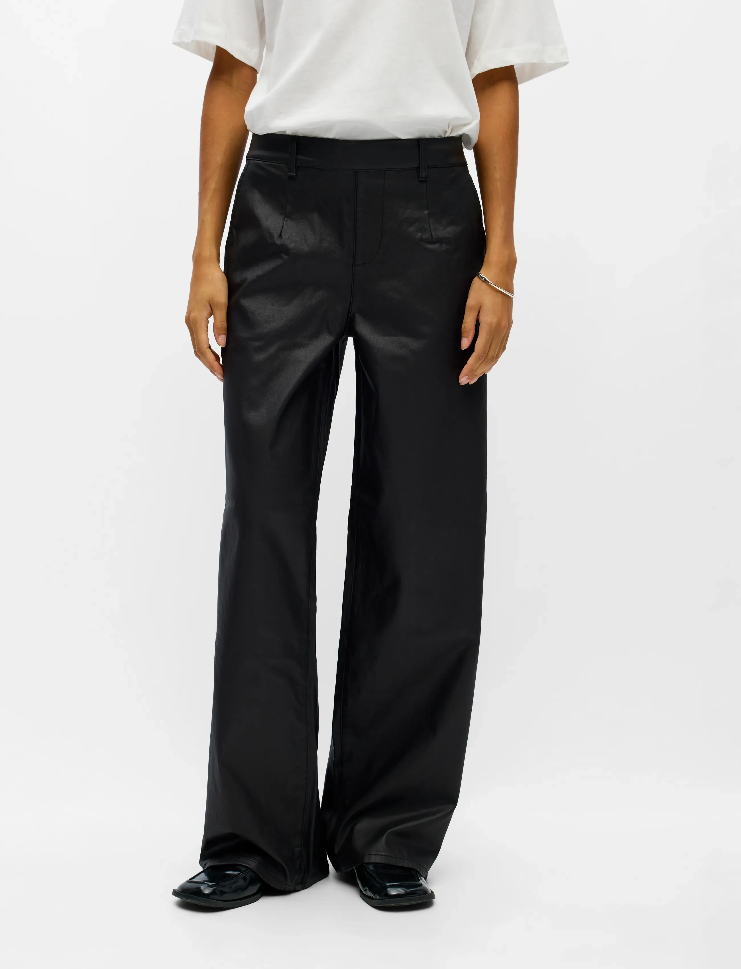 Object - OBJLISA BELLE WIDE COATED PANTS NOOS - party wear at outlet prices - black - 5