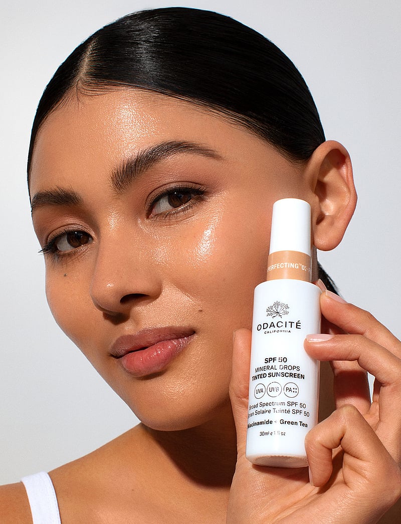 Odacité Skincare - Flex-Perfecting SPF50 Tinted Sunscreen 03 - näole - flex-perfecting spf50 tinted sunscreen - 0