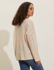 ODD MOLLY - Page Sweater - džemperi - light porcelain - 3