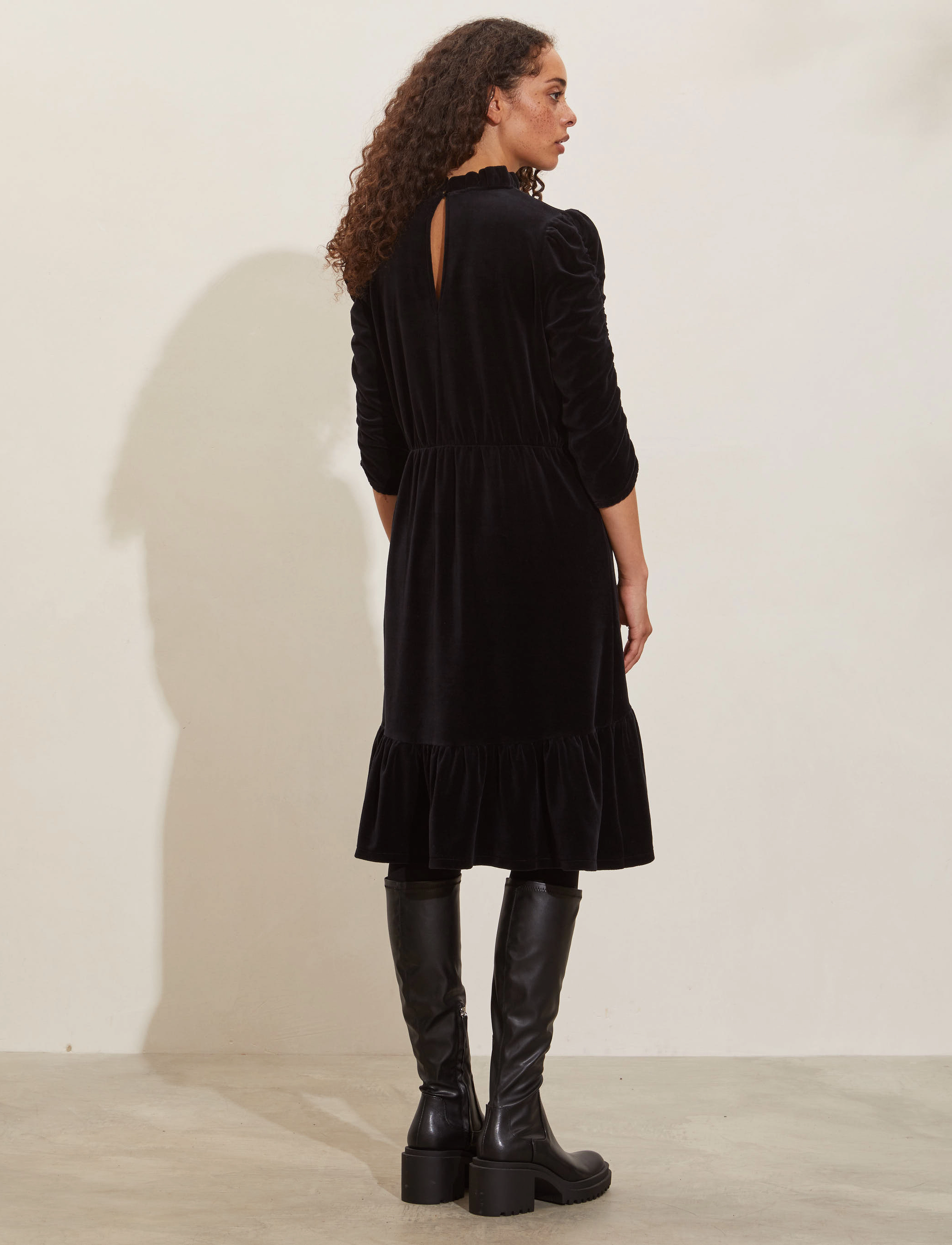 ODD MOLLY - Marion Dress - midi kjoler - almost black - 3