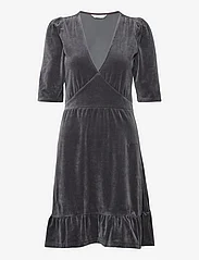 ODD MOLLY - Saga Dress - kurze kleider - smoggy black - 0