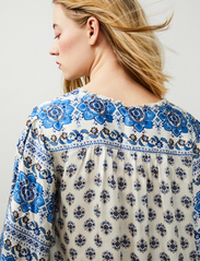 ODD MOLLY - Hayden Blouse - long-sleeved blouses - light porcelain - 3