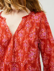 ODD MOLLY - Tessa Blouse - bluzki z długimi rękawami - dreamy red - 4