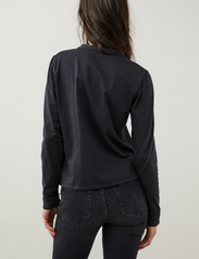 ODD MOLLY - Ariella Top - blouses met lange mouwen - almost black - 3
