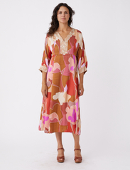 ODD MOLLY - Amalia Dress - maxi dresses - pink - 2