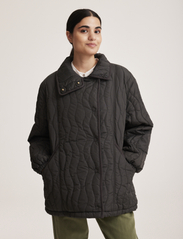 ODD MOLLY - Jasmin Jacket - quilted jackets - deep asphalt - 3