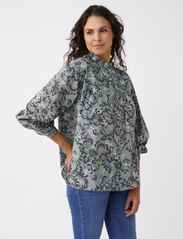 ODD MOLLY - Arienne Blouse - long-sleeved blouses - cargo green - 2