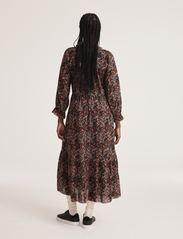 ODD MOLLY - Rae Dress - odzież imprezowa w cenach outletowych - deep asphalt - 3