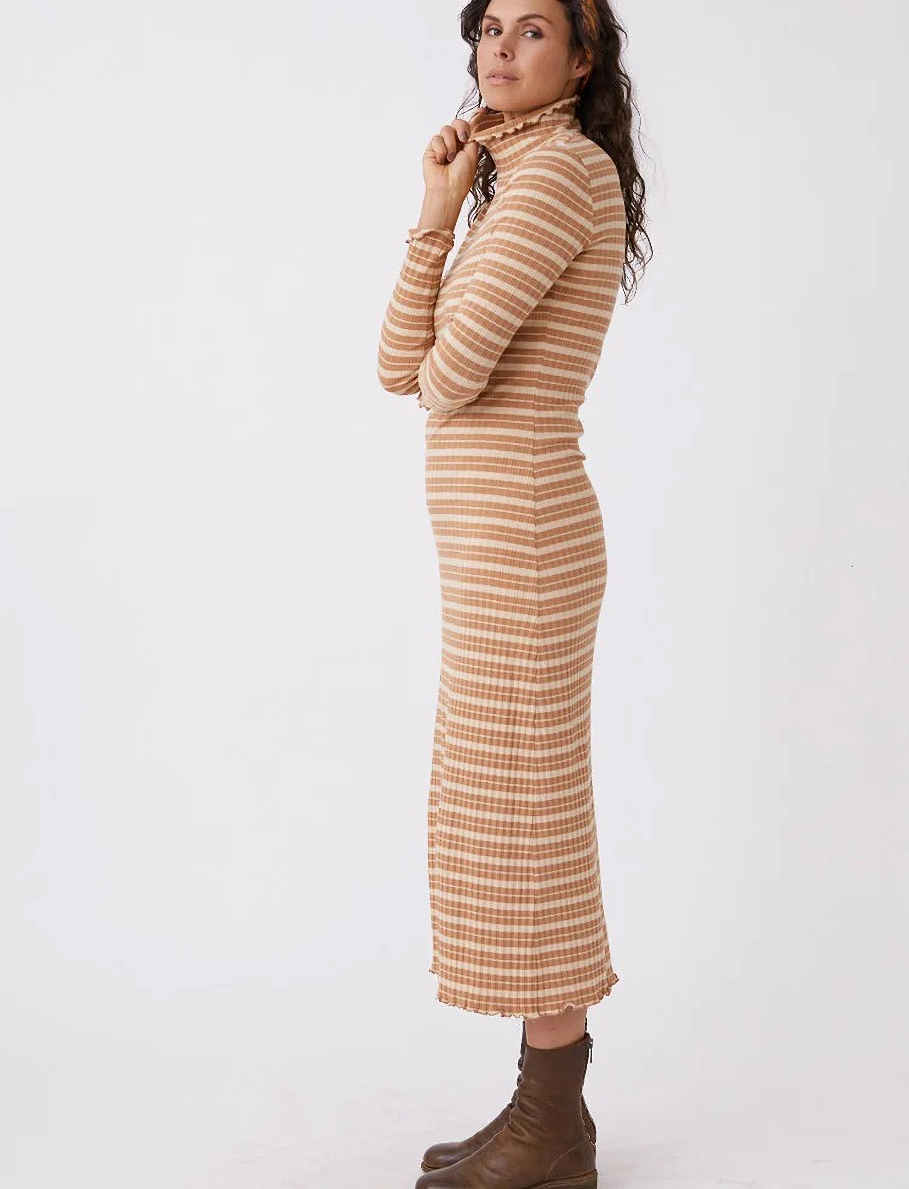 ODD MOLLY - Kelly Dress - strikkjoler - coyote brown - 4