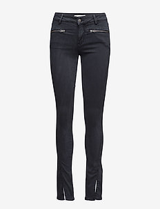 leg-endary slits jeans, ODD MOLLY