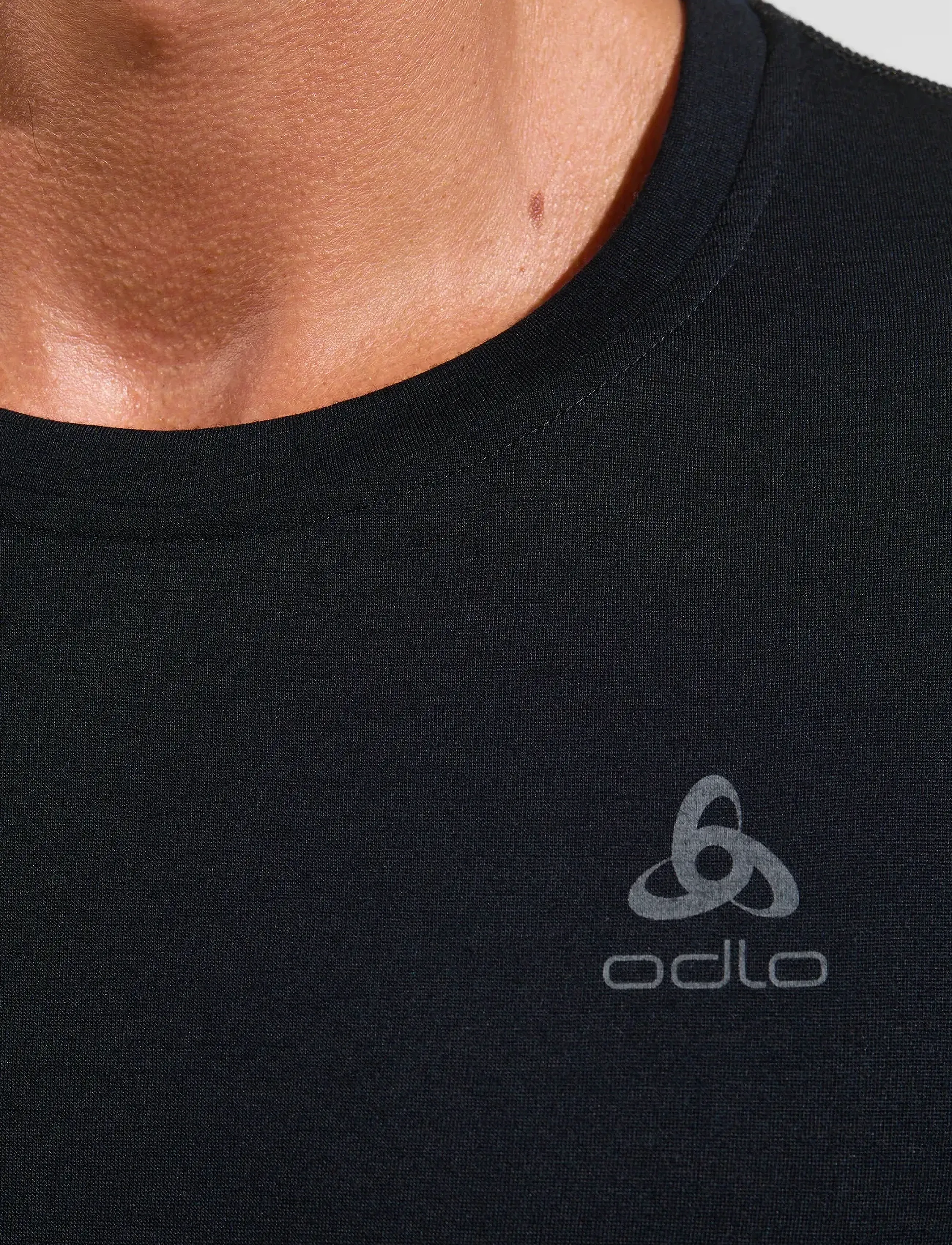 Odlo - Odlo Merino 200 Bl Top Crew Neck L/S - black - 4