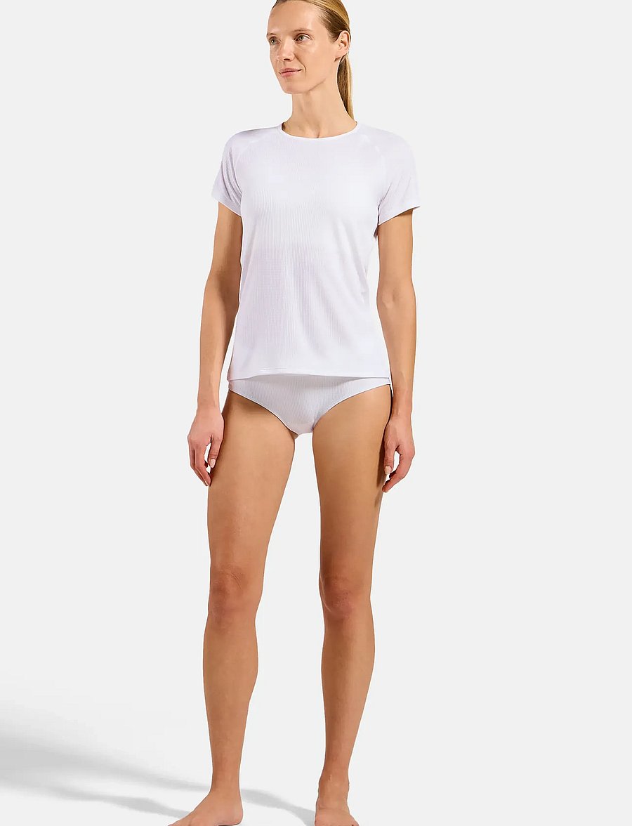 Odlo - BL TOP crew neck s/s ACTIVE LIGHT - t-shirts - white - 4