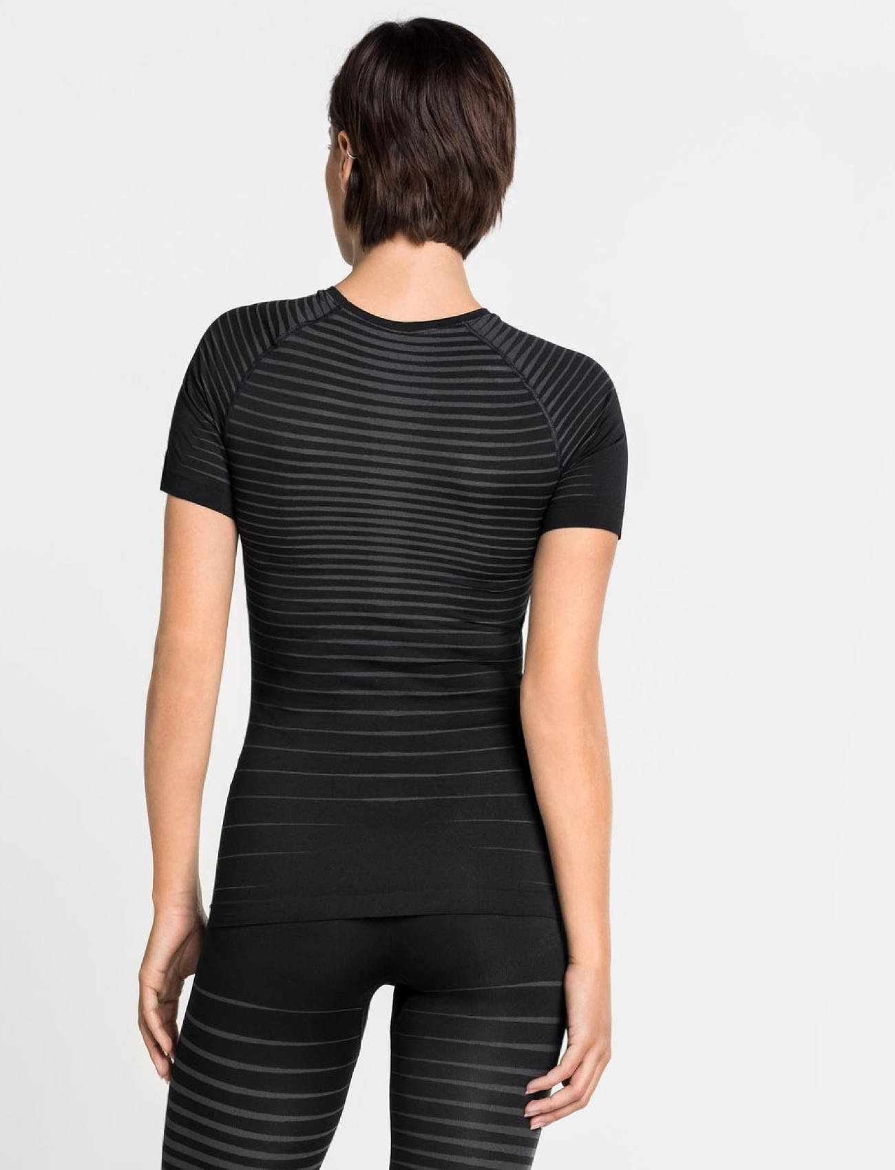 Odlo - ODLO W SS Crewneck Performance Light - black - 3