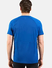 Odlo - ODLO T-shirt crew neck s/s ESSENTIAL CHILL-TEC - kortermede t-skjorter - limoges - 3