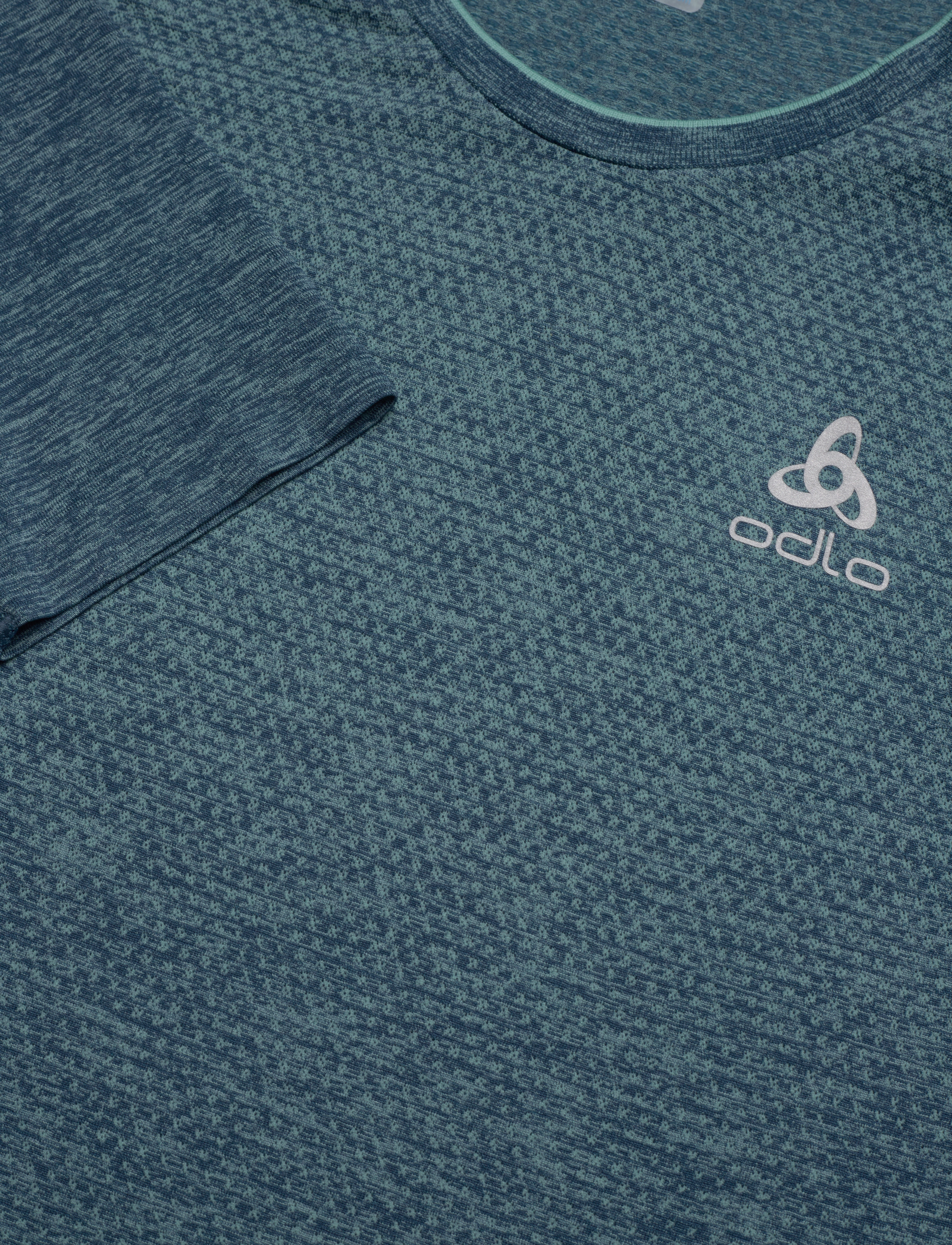 Odlo - Odlo Essential Seamless T-Shirt Crew Neck L/S - saxony blue melange - 5