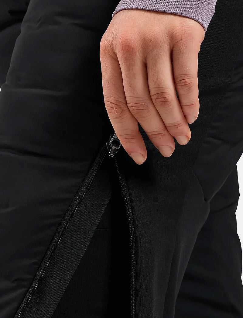 Odlo - Odlo Zeroweight Insulator Short - Överdelar - black - 4