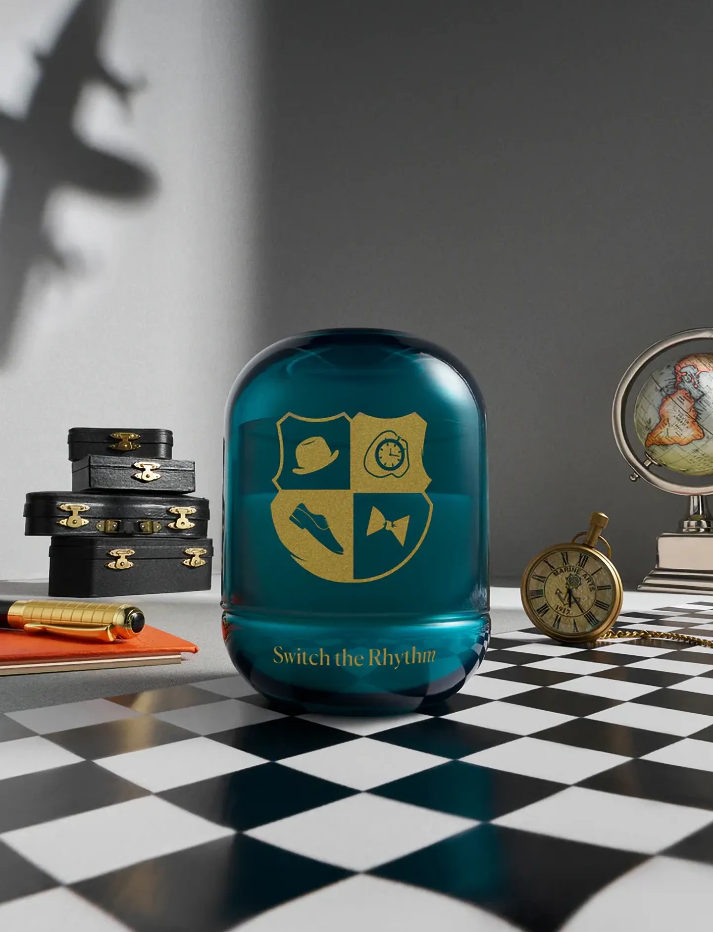 OJO - MAN CAVE - above 500kr - teal – gold - 3