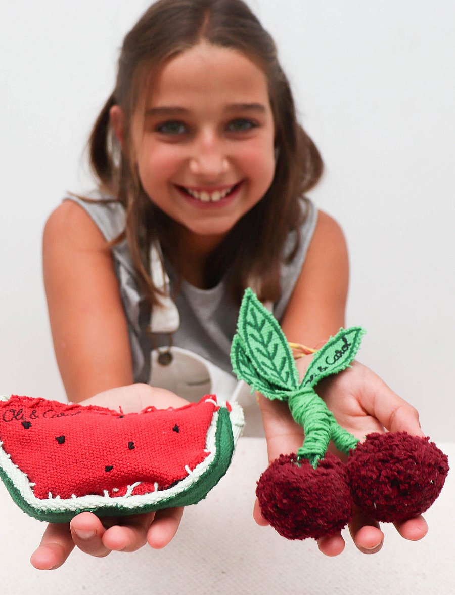 OLI & CAROL - Do It Yourself kit DIY MERY THE CHERRY - askartelusetit - red, green - 5