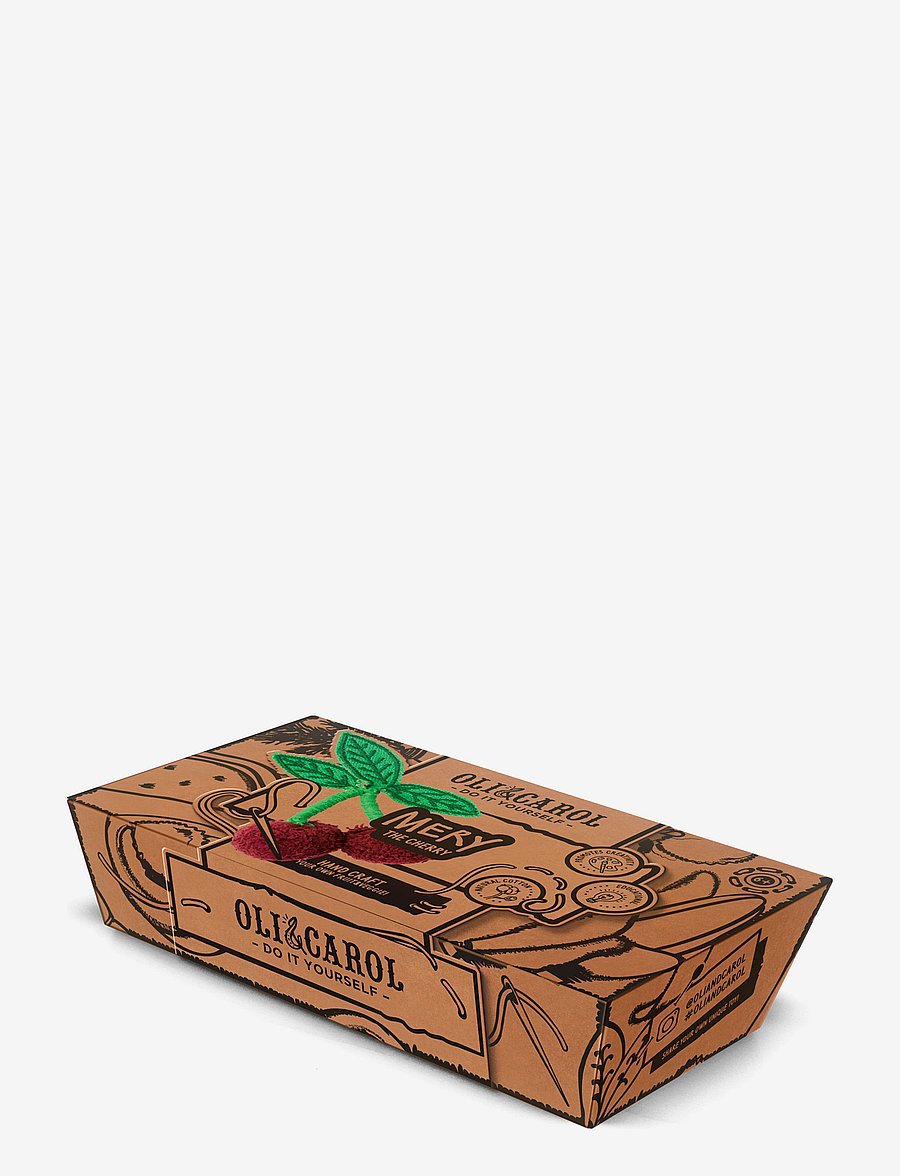 OLI & CAROL - Do It Yourself kit DIY MERY THE CHERRY - askartelusetit - red, green - 3