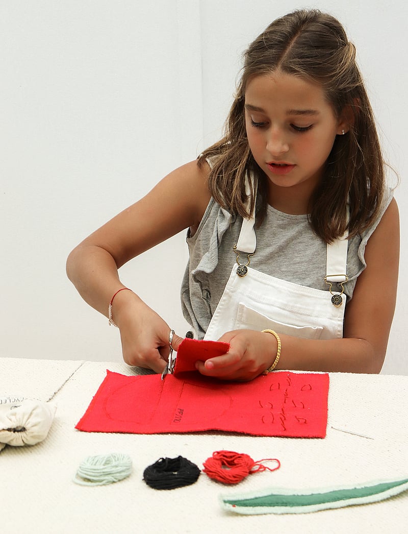 OLI & CAROL - Do It Yourself kit DIY WALLY THE WATERMELON - askartelusarja - red, green - 0