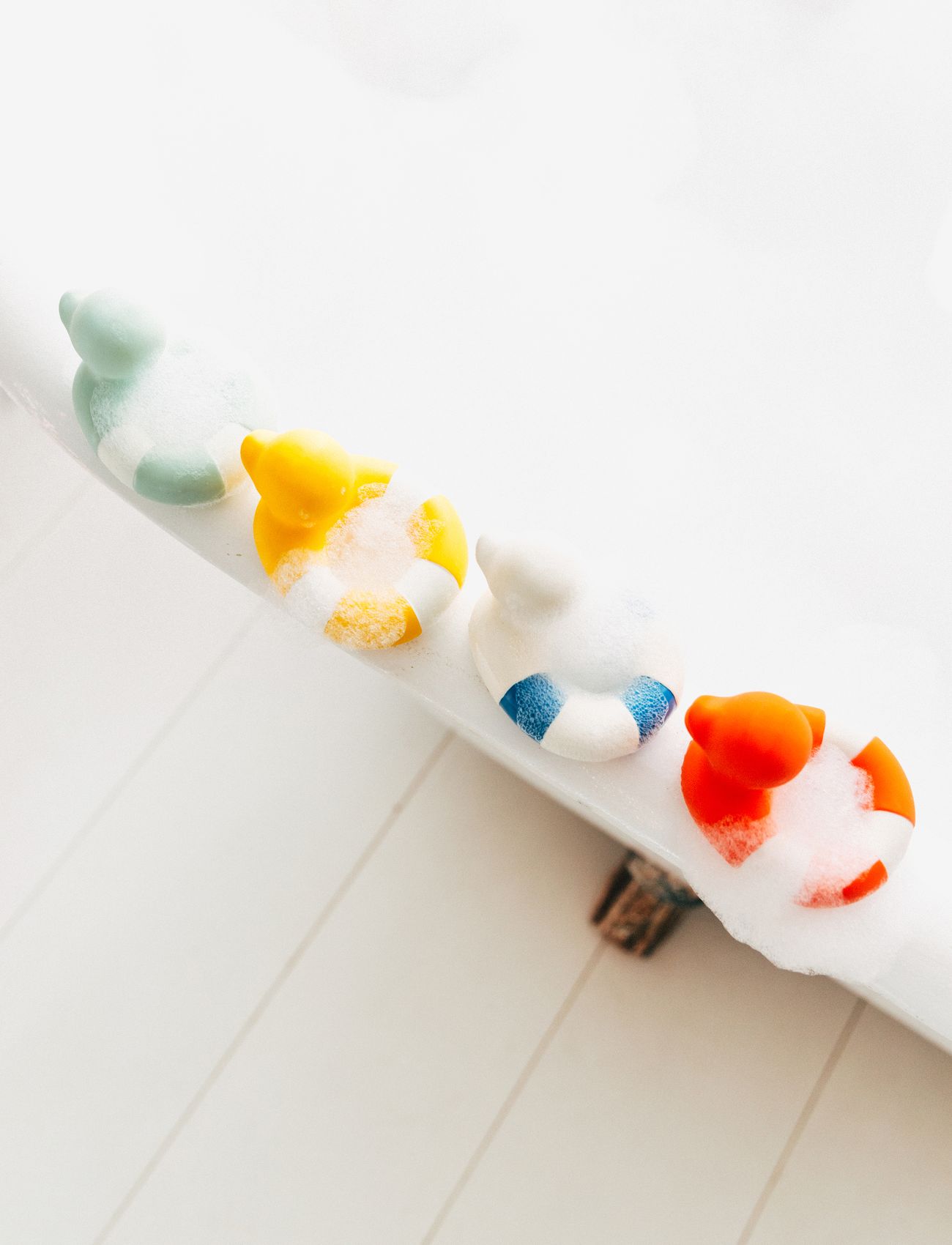 OLI & CAROL - FLO THE FLOATIE - badelegetøj - red, whire - 4