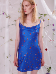 Olivia Rubin - ADALINE - slip in -mekot - blue ditsy floral - 3