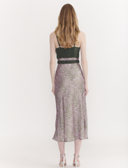 Olivia Rubin - MAX - Õlapaeltega kleidid - camo print - 2