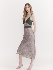 Olivia Rubin - MAX - slip-in jurken - camo print - 3