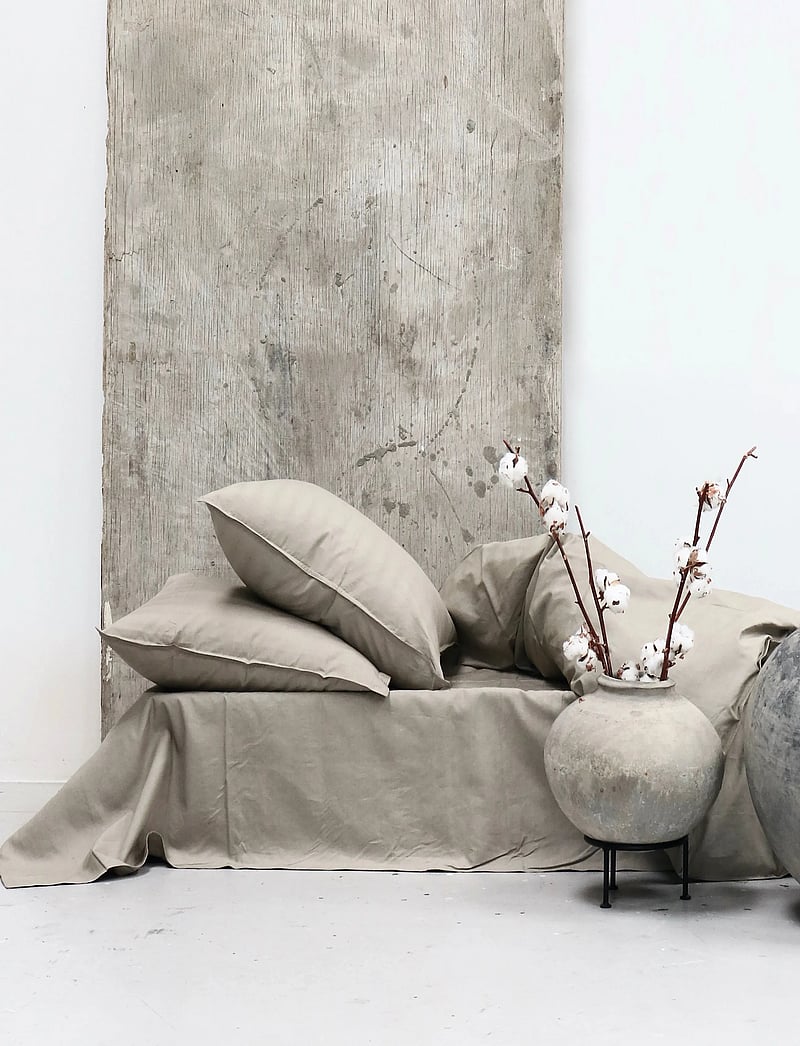 Omhu - Organic bedding set - Percale - voodiriiete komplektid - mud - 2