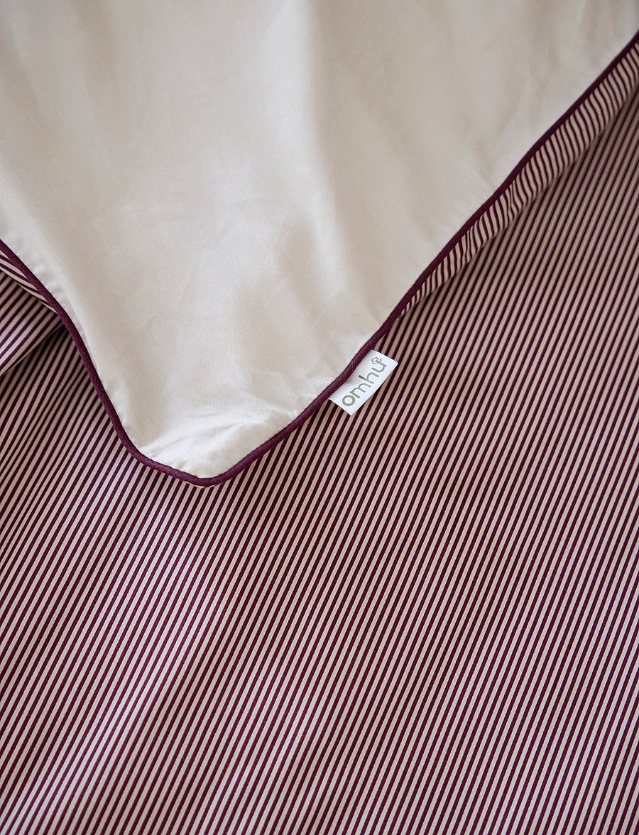 Omhu - Økologisk sengesæt - Pin stripe med piping - voodiriiete komplektid - royal/sand - 3