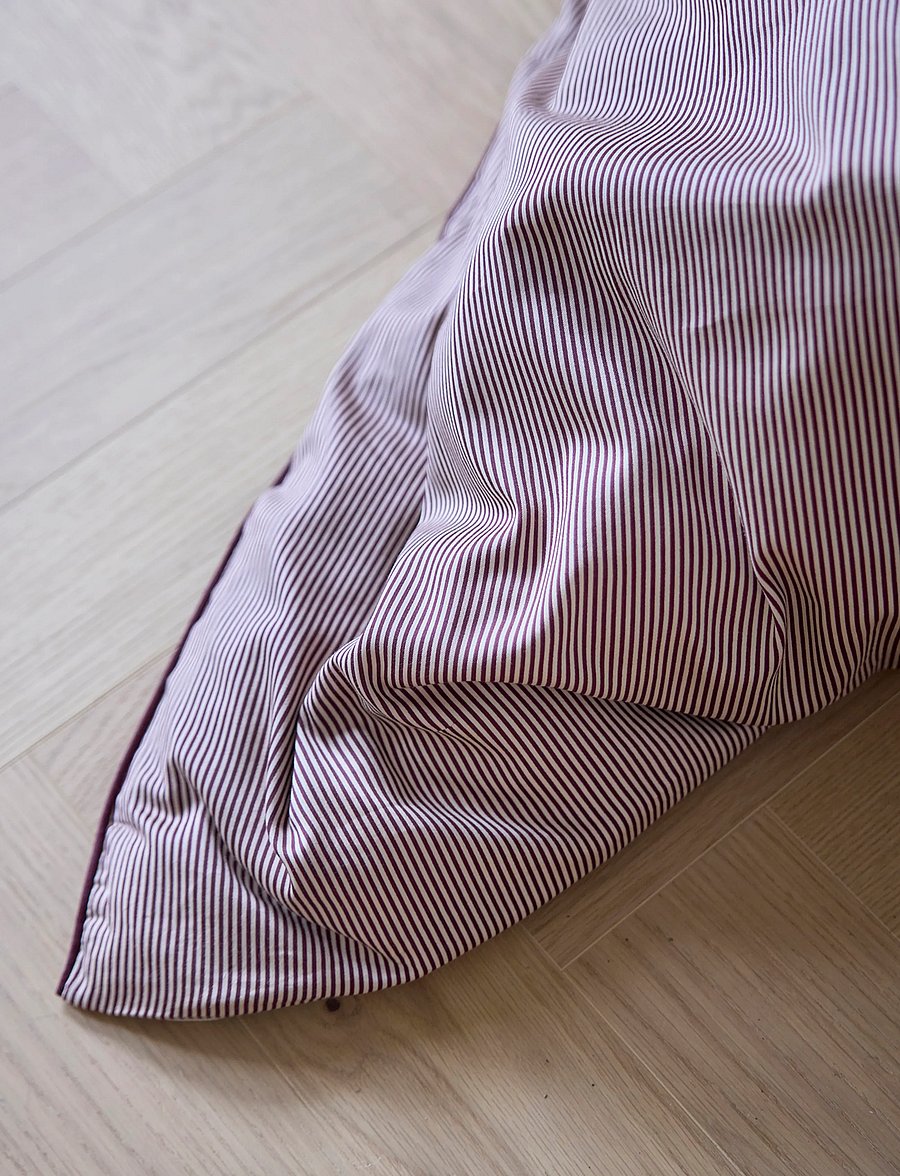 Omhu - Økologisk sengesæt - Pin stripe med piping - voodiriiete komplektid - royal/sand - 4