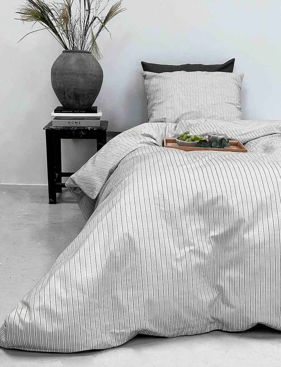 Omhu - Organic bedding set - Multi stripe - voodiriiete komplektid - mud - 3