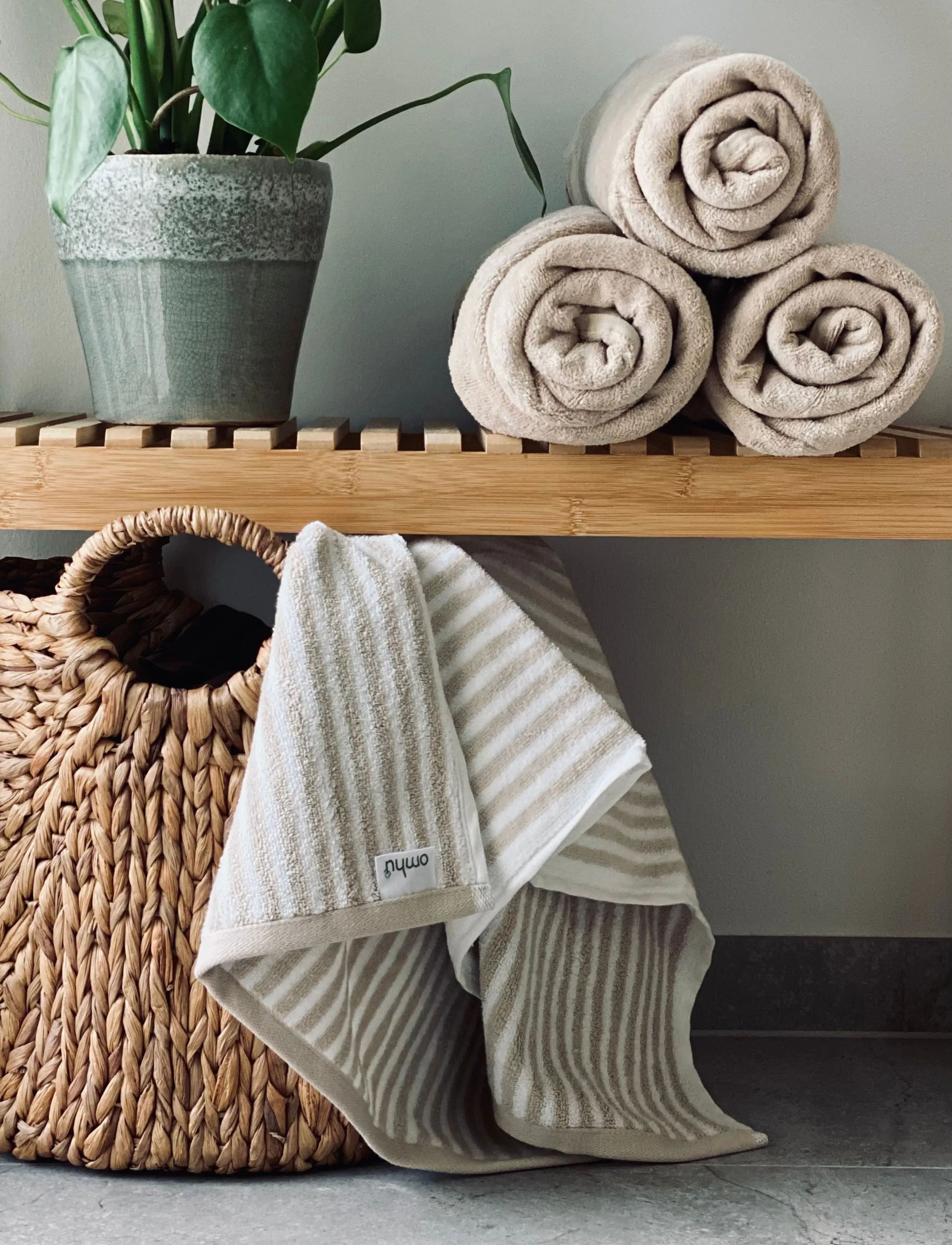 Omhu Økologisk Stribet Håndklæde - Frotté/Velour, 50X100 cm, Beige, Håndklæder Og Badehåndklæder > Håndklæder, Unisex