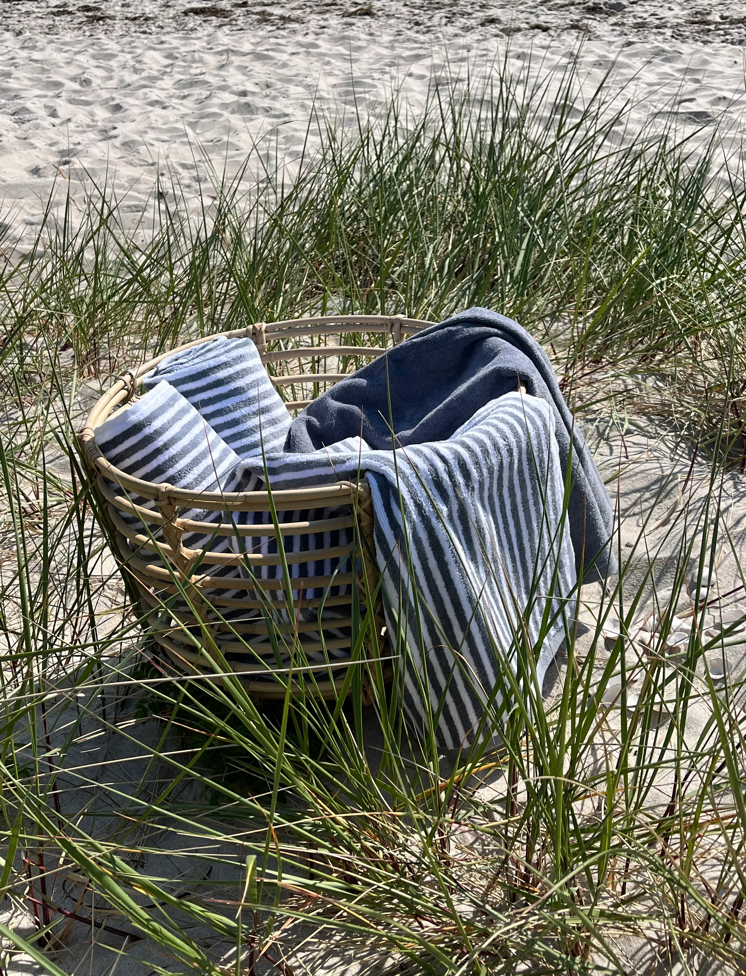 Omhu Økologisk Stribet Håndklæde - Frotté/Velour, 50X100 cm, Grey, Håndklæder Og Badehåndklæder > Håndklæder, Unisex