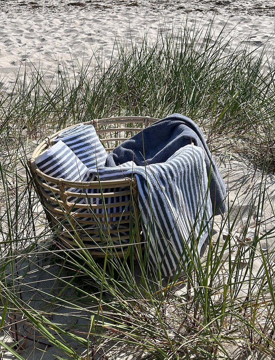 Omhu - Organic striped towel - Terry/velour - lys grÅ strib - 0