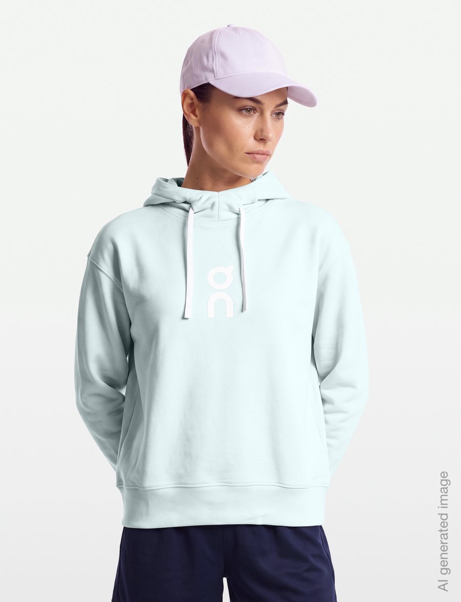 On - Club Hoodie - overdele - flurry - 3