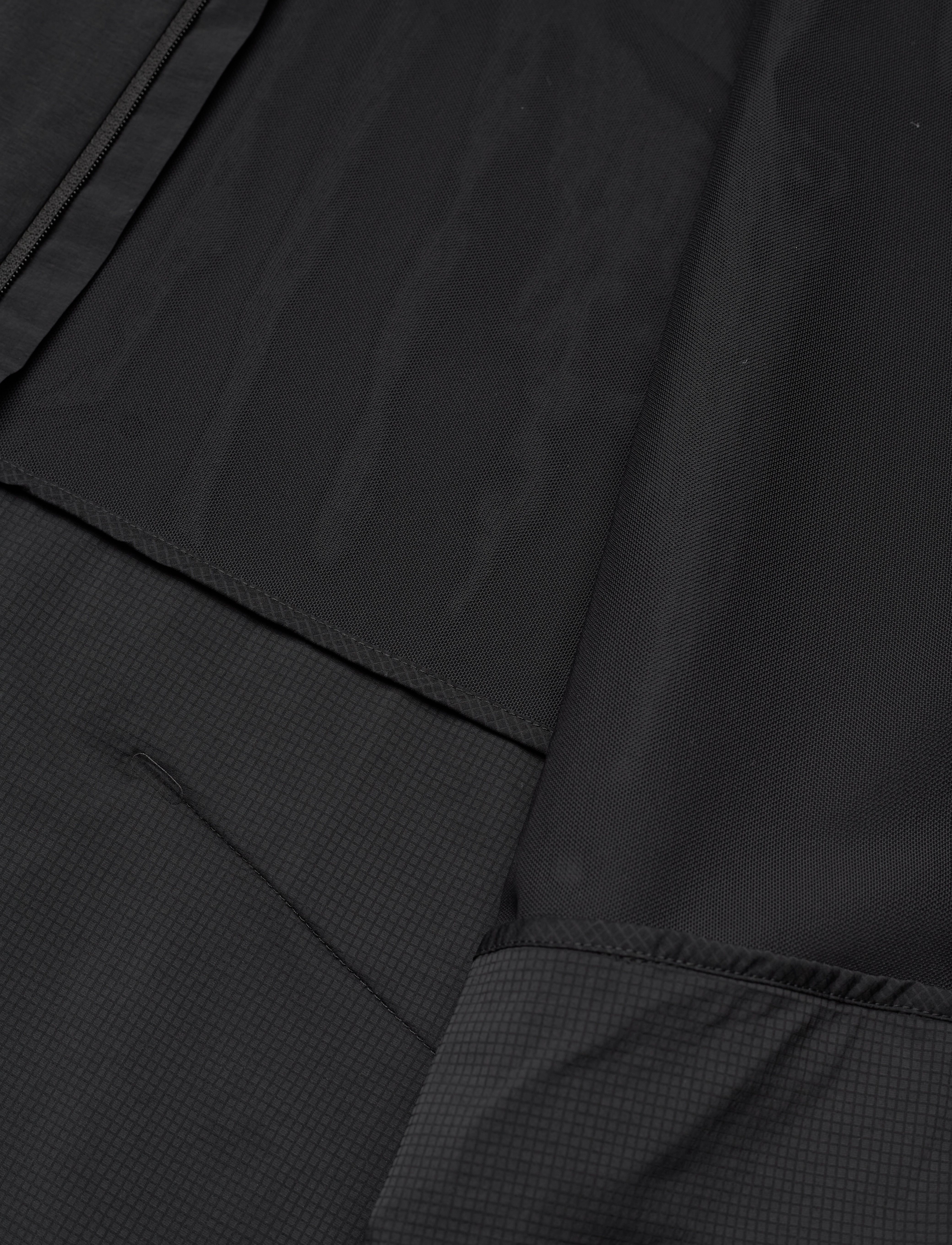On - Core Jacket - sportjacken - black - 4