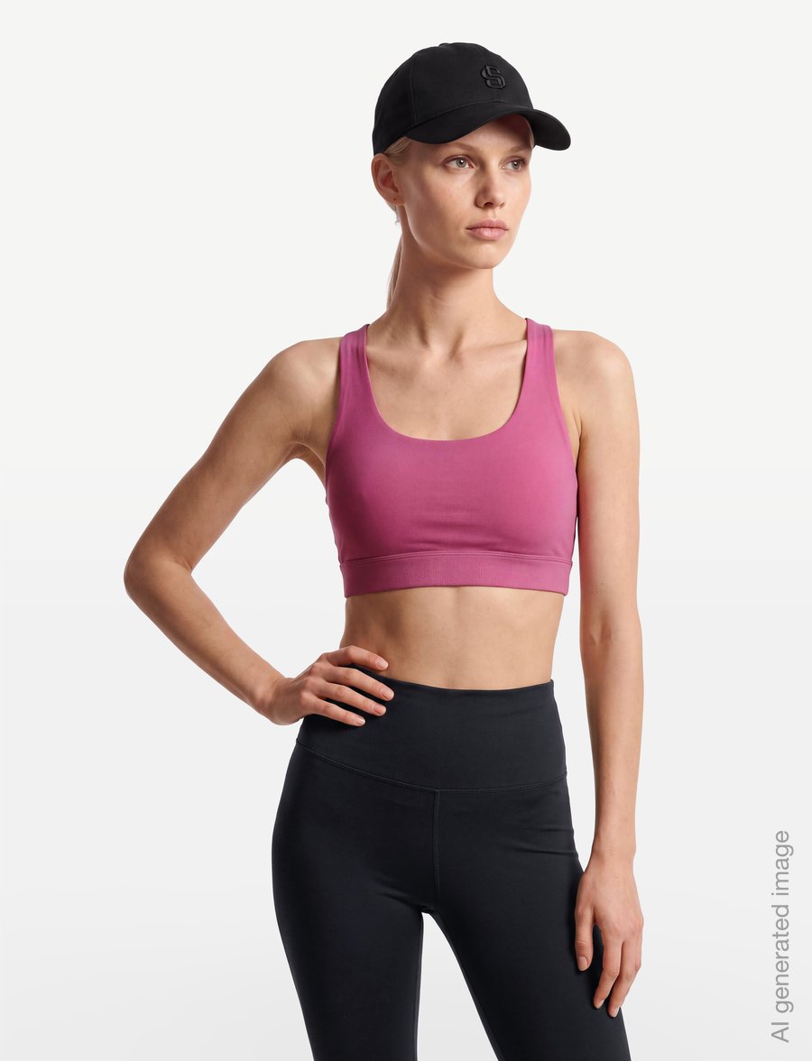 On - Core Bra - sports-bh'er - bubblegum - 3