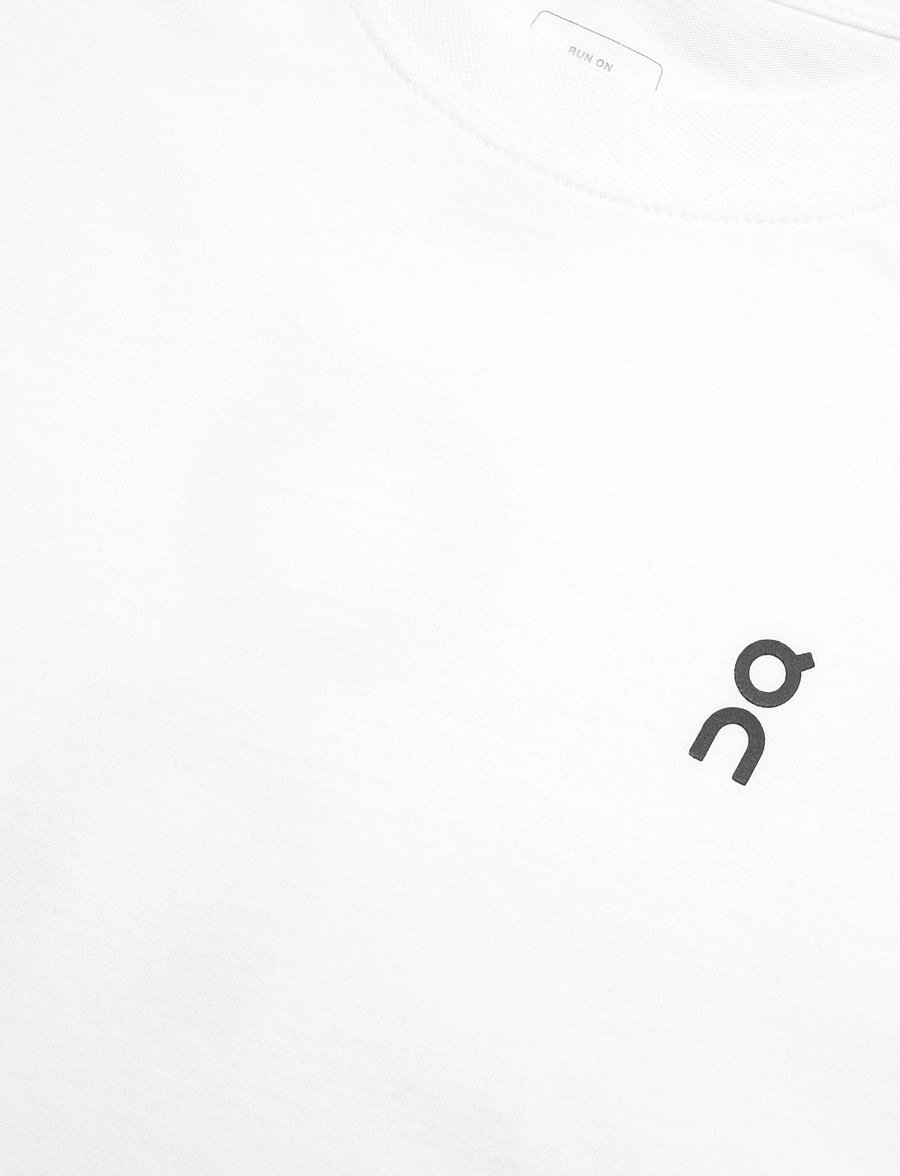 On - Club Boxy-T - crop-tops - white - 2