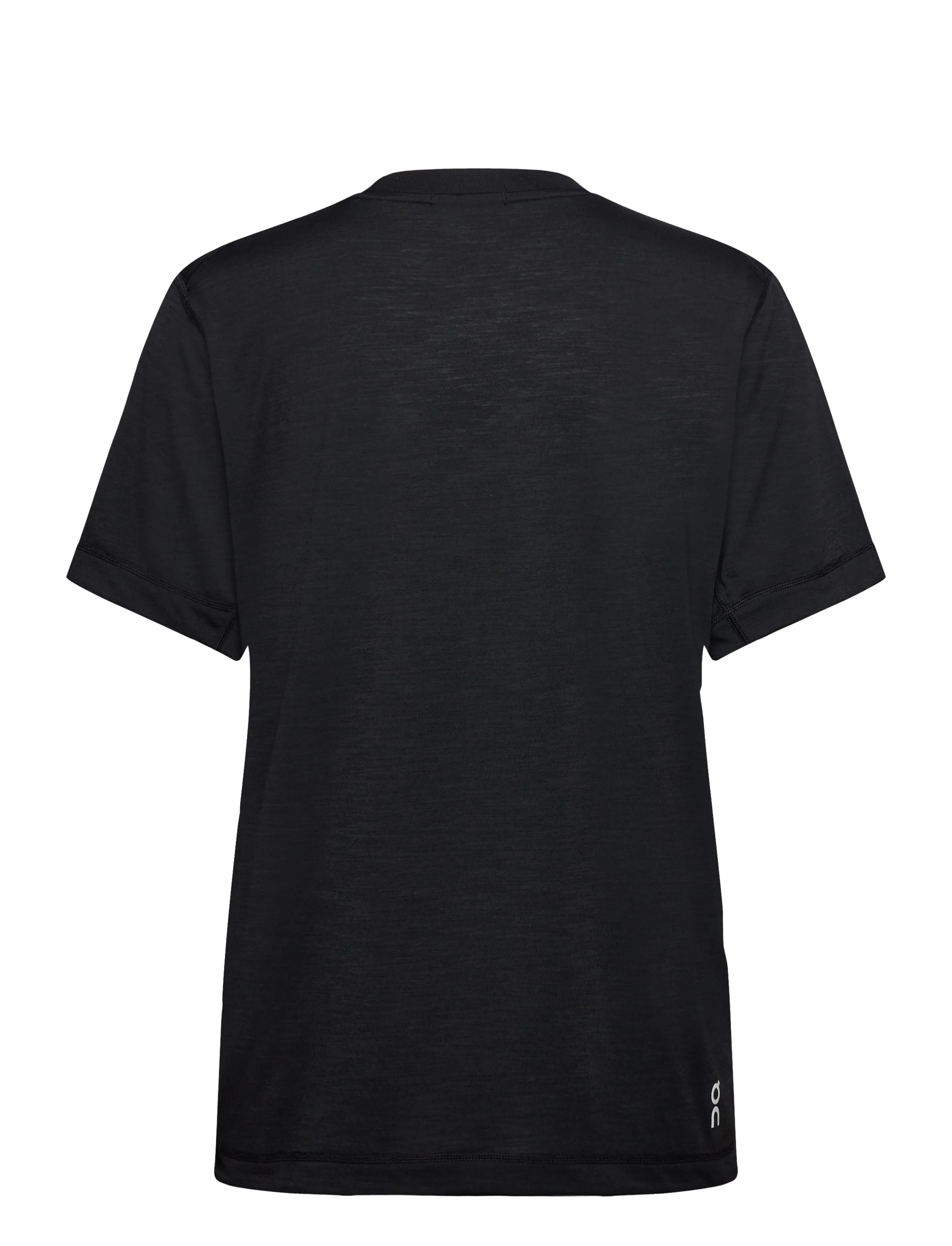 On - Train-T - black - 1