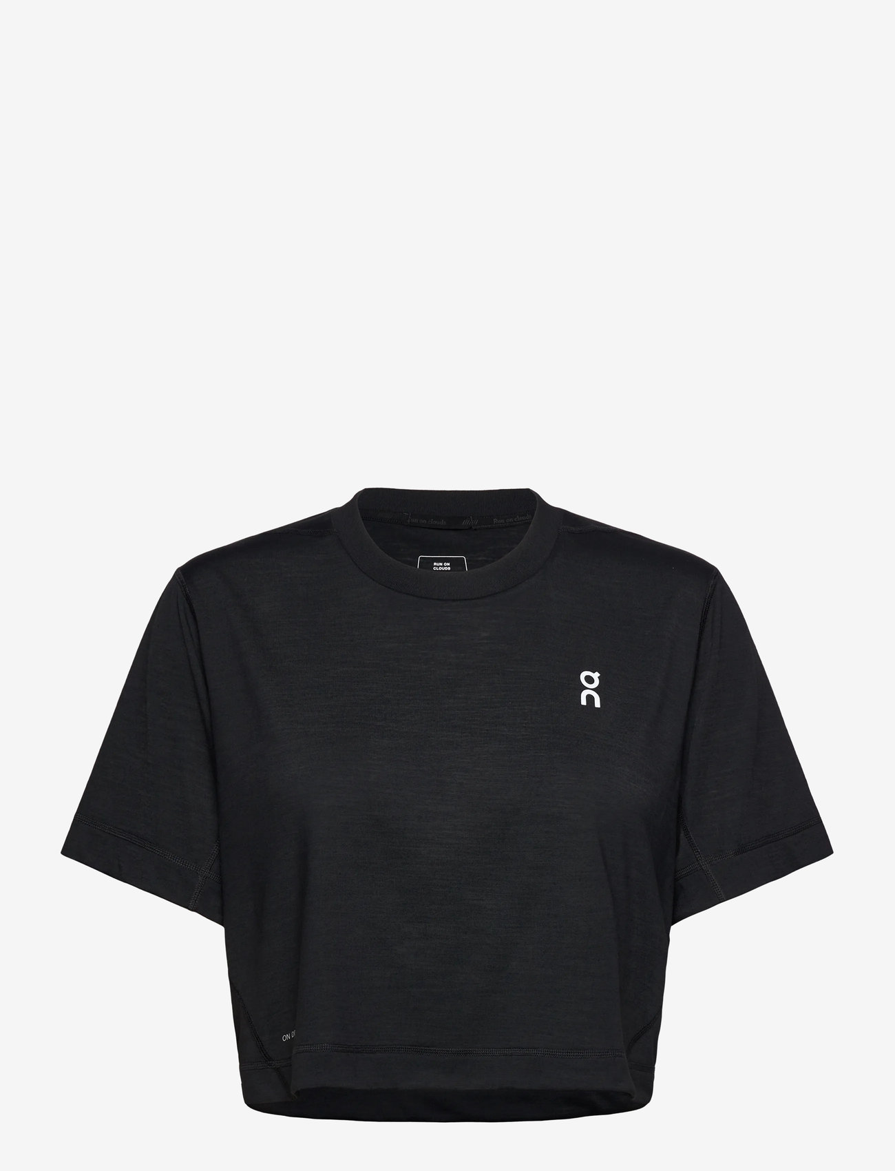 On - Train-T Crop - nabapluusid - black - 0