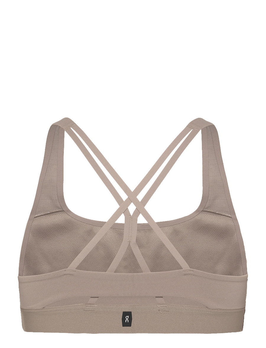 On - Studio Bra - sports-bh'er - clay - 1
